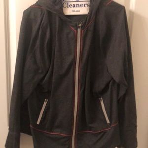 XL gray hooded sweatshirt